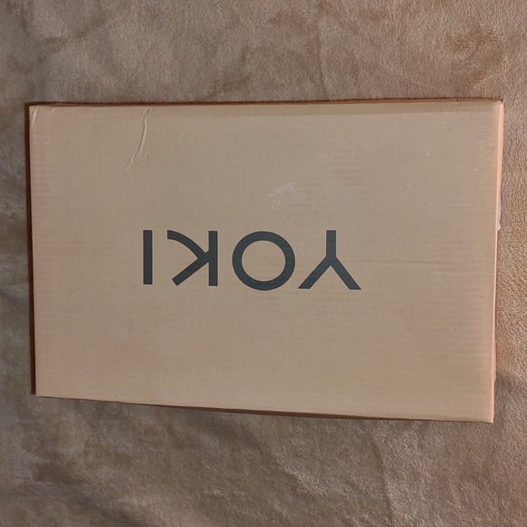 🇺🇲🌌🌈Glitter Bomb SneakersSize 8 and 8.5 available footwear YOKI - Picture 16 of 16